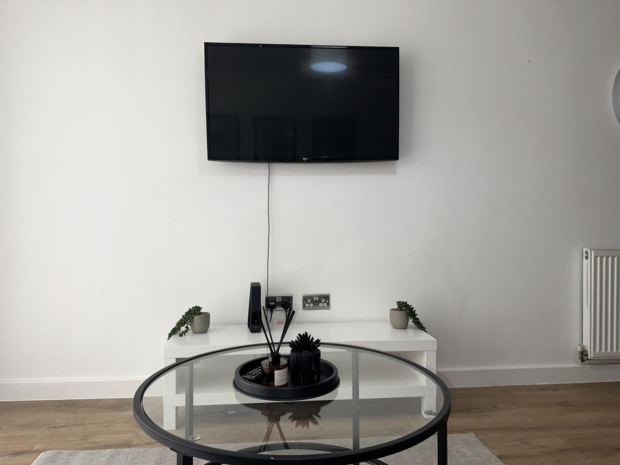 Luxury - Smart Tv - Fast Wifi - Near Utilitia Arena & Icc Apartamento Birmingham Exterior foto